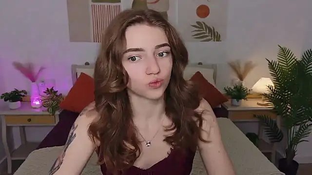 Snapshot of TayloryStar chatting on July 14, 2026, 8:08 am TayloryStar online show from July 14, 2026, 8:08 am