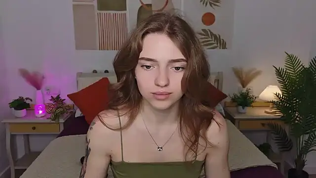 Snapshot of TayloryStar chatting on July 16, 2026, 8:09 am TayloryStar online show from July 16, 2026, 8:09 am