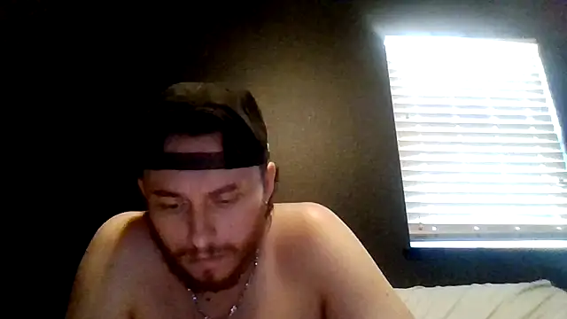Tallhungcloudyyy online show from June 15, 2026, 6:43 pm