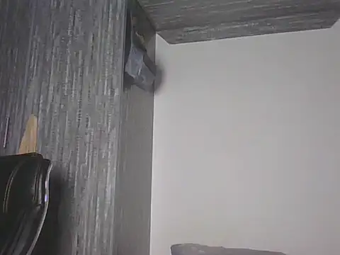 Snapshot of Tempting_Ebony chatting on June 16, 2026, 2:25 am Tempting Ebony online show from June 16, 2026, 2:25 am