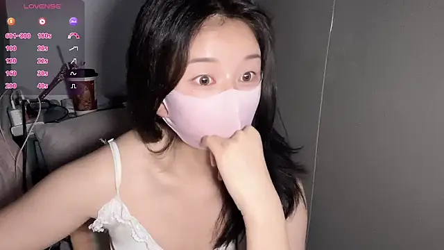 Snapshot of mengmeng-Zzz chatting on May 28, 2026, 9:12 pm mengmeng-Zzz online show from May 28, 2026, 9:12 pm