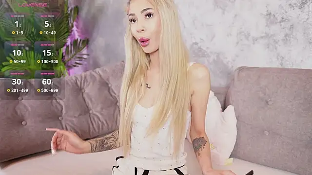 Snapshot of JoBarbie chatting on May 24, 2026, 6:24 pm JoBarbie online show from May 24, 2026, 6:24 pm