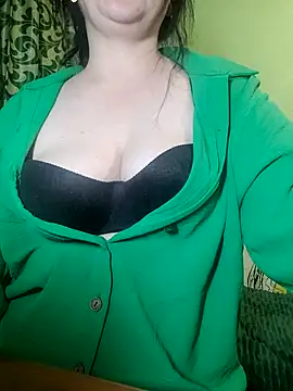 Snapshot of MiaRox chatting on May 25, 2026, 6:03 pm MiaRox online show from May 25, 2026, 6:03 pm