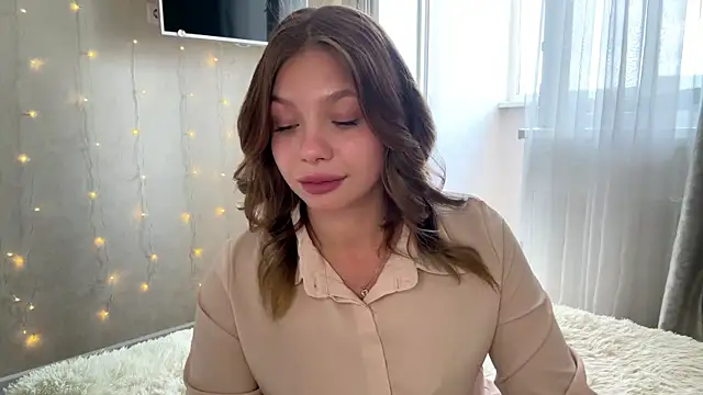 Lia be mine online show from July 18, 2026, 8:07 am