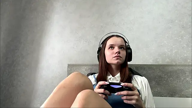 Snapshot of LisbethShellenbarger chatting on May 22, 2026, 7:15 am LisbethShellenbarger online show from May 22, 2026, 7:15 am