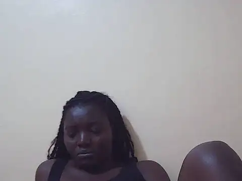 Snapshot of shesprettya chatting on June 5, 2026, 6:52 am shesprettya online show from June 5, 2026, 6:52 am