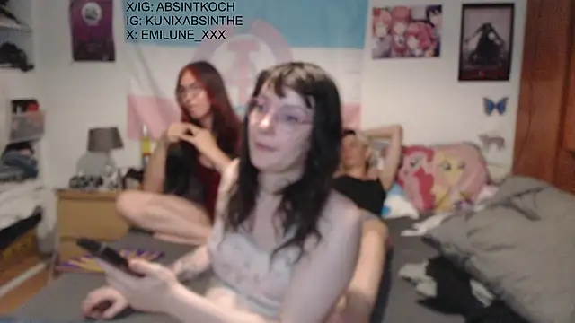 Snapshot of Kuni_31 chatting on June 23, 2026, 9:46 pm Kuni 31 online show from June 23, 2026, 9:46 pm