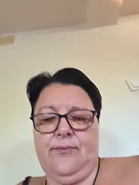 Snapshot of Diana_Diafan chatting on July 15, 2026, 5:02 am Diana Diafan online show from July 15, 2026, 5:02 am