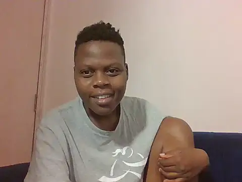Snapshot of preety_ebony23 chatting on May 23, 2026, 10:52 am preety ebony23 online show from May 23, 2026, 10:52 am