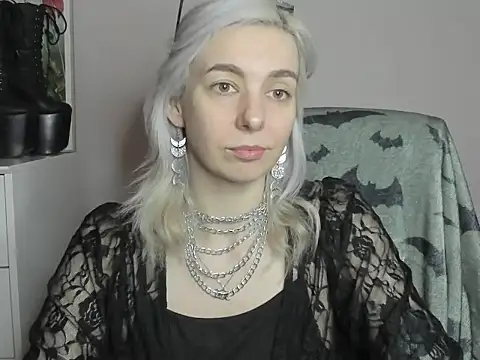 velvetanne online show from July 7, 2026, 8:29 am