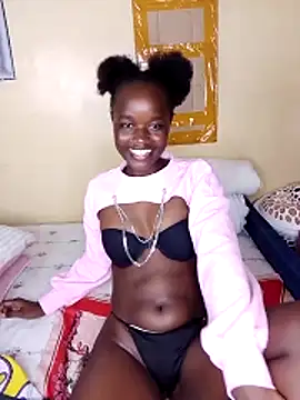 Snapshot of Ebonybliss_ chatting on May 29, 2026, 10:57 am Ebonybliss online show from May 29, 2026, 10:57 am