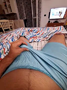 EttoreTrez online show from May 27, 2026, 10:51 pm