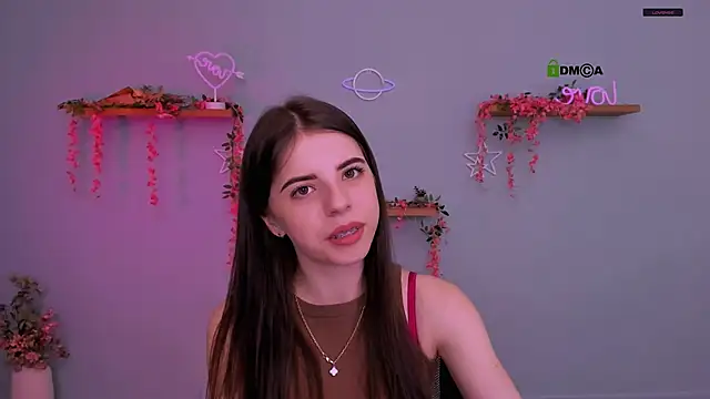 Snapshot of lyra_desire chatting on May 29, 2026, 8:45 am lyra desire online show from May 29, 2026, 8:45 am