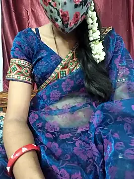 Snapshot of reshma124 chatting on July 1, 2026, 6:48 am reshma124 online show from July 1, 2026, 6:48 am