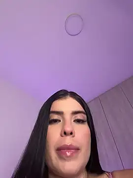 Danilopez3 online show from May 29, 2026, 12:41 am