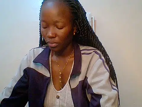 Snapshot of Shania_loveer chatting on May 31, 2026, 1:29 pm Shania loveer online show from May 31, 2026, 1:29 pm