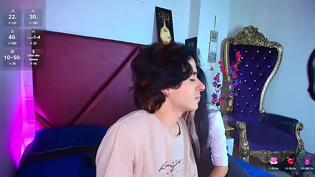 Snapshot of Chlloe_Fox chatting on June 18, 2026, 7:40 pm Chlloe Fox online show from June 18, 2026, 7:40 pm