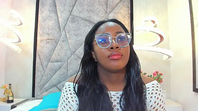 Snapshot of ZoeBrowns chatting on July 8, 2026, 12:31 pm ZoeBrowns online show from July 8, 2026, 12:31 pm