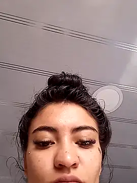 Snapshot of Perla-stone1 chatting on June 14, 2026, 8:55 pm Perla-stone1 online show from June 14, 2026, 8:55 pm
