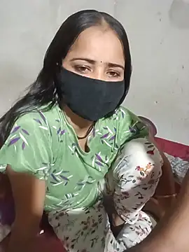 Snapshot of Moni_jhony chatting on June 26, 2026, 4:44 pm Moni jhony online show from June 26, 2026, 4:44 pm