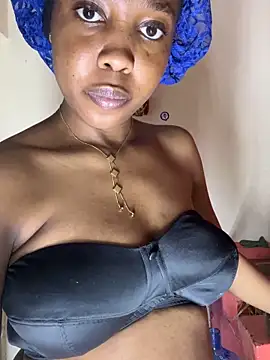 Snapshot of Sweet_Linah1 chatting on June 8, 2026, 5:24 pm Sweet Linah1 online show from June 8, 2026, 5:24 pm