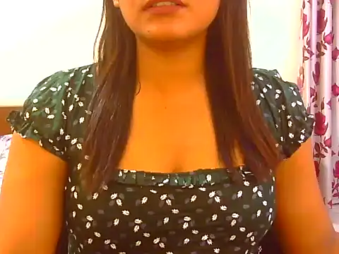 Snapshot of Mehek2001 chatting on June 3, 2026, 5:18 pm Mehek2001 online show from June 3, 2026, 5:18 pm