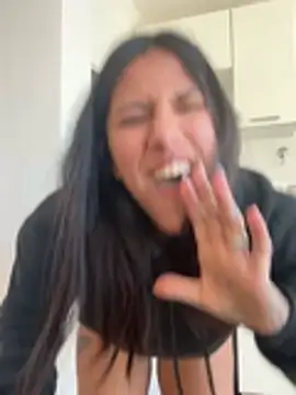 Snapshot of morenitttta chatting on June 23, 2026, 3:32 pm morenitttta online show from June 23, 2026, 3:32 pm