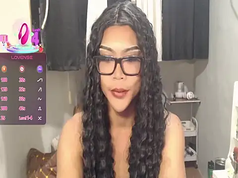 Snapshot of BeatrixGray02 chatting on May 26, 2026, 4:25 pm BeatrixGray02 online show from May 26, 2026, 4:25 pm