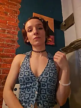 Snapshot of Liya__Love chatting on May 23, 2026, 9:13 am Liya Love online show from May 23, 2026, 9:13 am