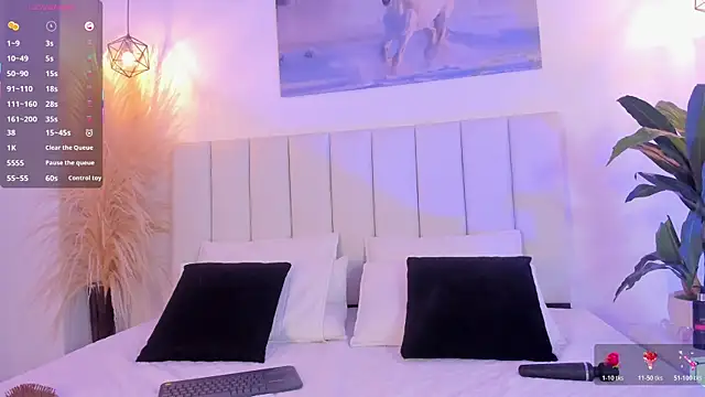  Emily Queen online show from June 2, 2026, 6:04 am