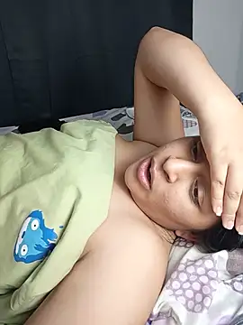 Snapshot of Lumy_Star chatting on June 3, 2026, 2:33 pm Lumy Star online show from June 3, 2026, 2:33 pm
