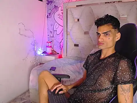 Liam bedoya online show from May 25, 2026, 4:51 am