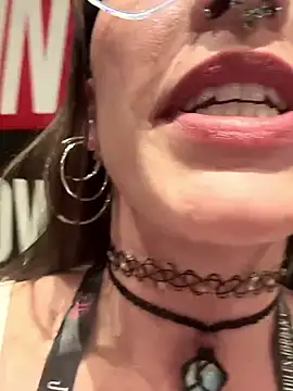 lil martian online show from January 22, 2025, 11:43 pm