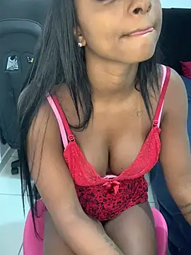 Daianehotangel1 online show from June 17, 2026, 3:24 pm