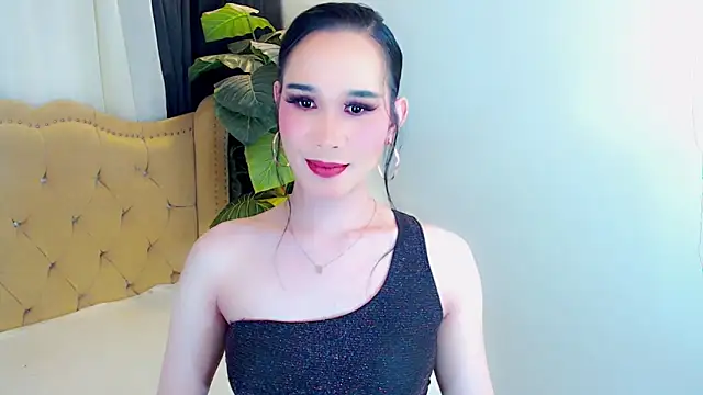 Snapshot of LexiLoreOnTop chatting on May 31, 2026, 6:09 pm LexiLoreOnTop online show from May 31, 2026, 6:09 pm