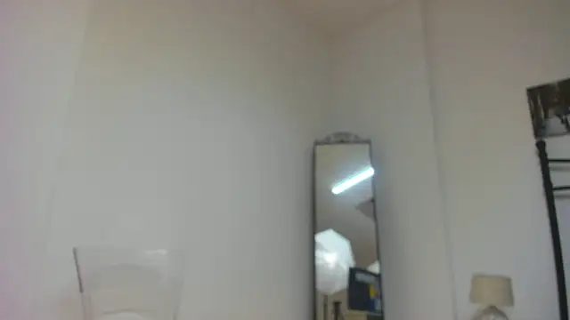 Snapshot of roxytattoo_ chatting on June 19, 2026, 6:56 pm roxytattoo online show from June 19, 2026, 6:56 pm
