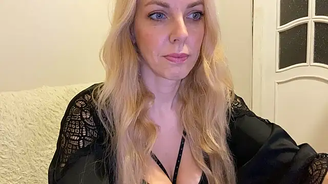 Snapshot of Allmaybe chatting on May 26, 2026, 6:26 pm Allmaybe online show from May 26, 2026, 6:26 pm