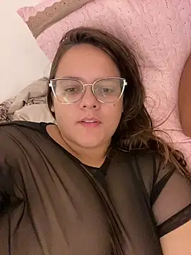 Laryssinha 69 online show from June 26, 2026, 5:28 pm