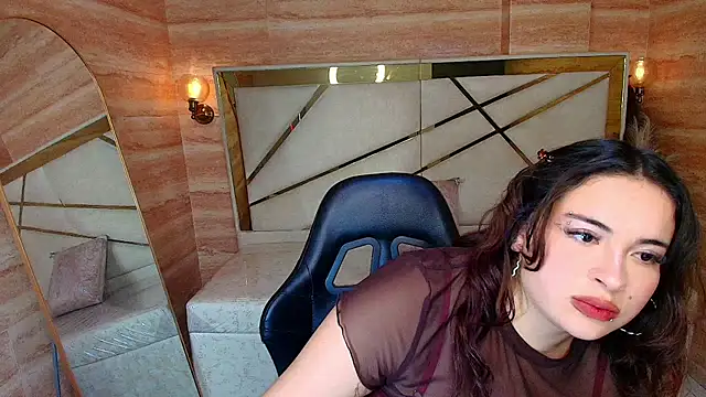 Kiara Moon r online show from July 11, 2026, 3:09 am