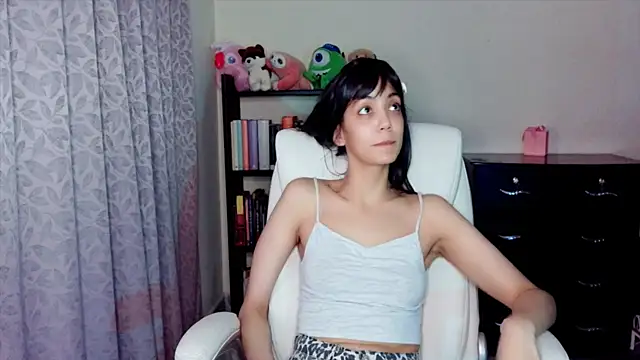 Snapshot of Kali_Hel chatting on July 23, 2026, 3:59 am Kali Hel online show from July 23, 2026, 3:59 am