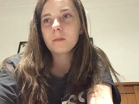 Maisie 01 online show from May 27, 2026, 8:06 pm