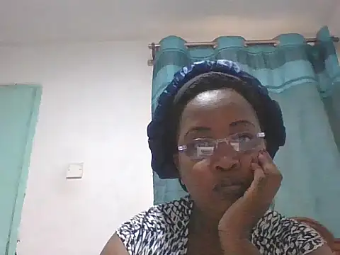 peacechloe online show from July 25, 2026, 7:39 am