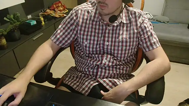Pat CumShow4Dad online show from August 2, 2026, 9:35 pm