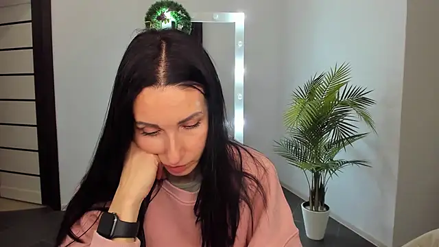 BouncySweety online show from December 10, 2024, 7:22 pm