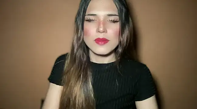 Snapshot of Nami_Campbell chatting on January 5, 2025, 9:25 pm Nami Campbell online show from January 5, 2025, 9:25 pm