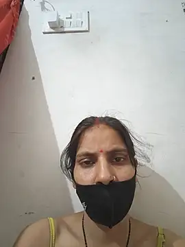 Snapshot of Neha-ji chatting on July 3, 2026, 4:57 pm Neha-ji online show from July 3, 2026, 4:57 pm