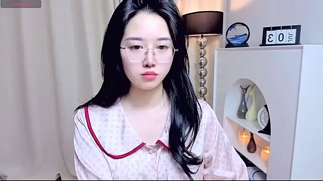 miuu6868 online show from July 3, 2026, 2:07 am