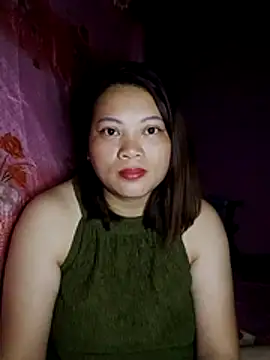 Snapshot of Qie_qir chatting on July 8, 2026, 6:56 pm Qie qir online show from July 8, 2026, 6:56 pm