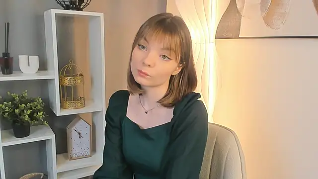 Snapshot of IvoryPesante chatting on May 27, 2026, 10:01 am IvoryPesante online show from May 27, 2026, 10:01 am