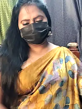 Snapshot of Meera_mia chatting on May 30, 2026, 7:44 pm Meera mia online show from May 30, 2026, 7:44 pm